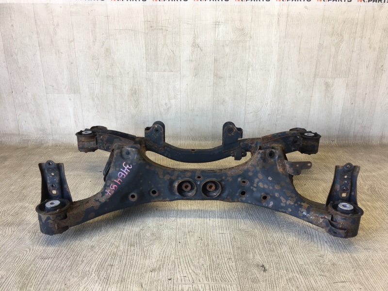 Балка задней подвески LEGACY BN 14-18 2014 2.5 FB25B