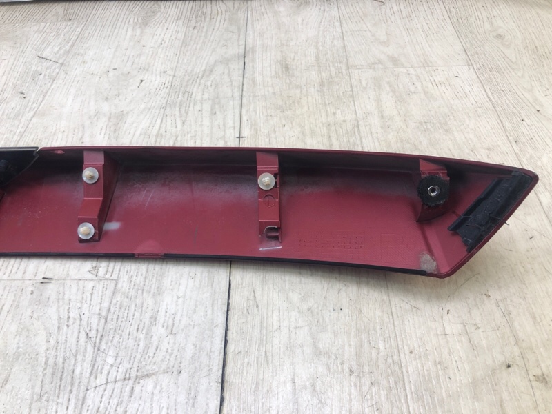 Спойлер крышки багажника OUTLANDER XL 05-13 2007 3.0 6B31