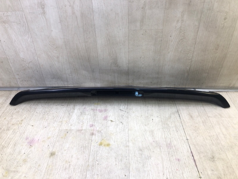 Спойлер крышки багажника RAV4 05-12