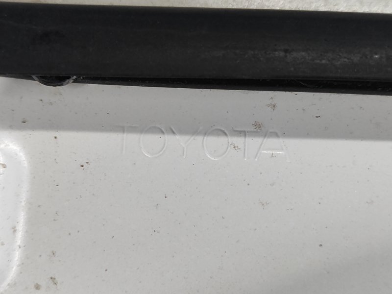 Капот PRIUS - 20 03-11