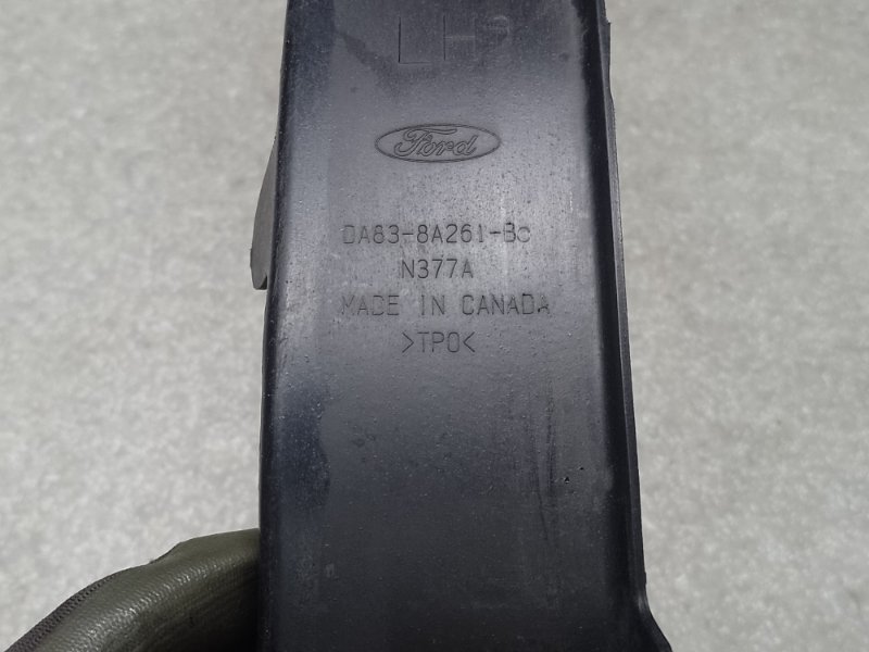 Дефлектор радиатора левый FORD FLEX 08-19 T35PDED