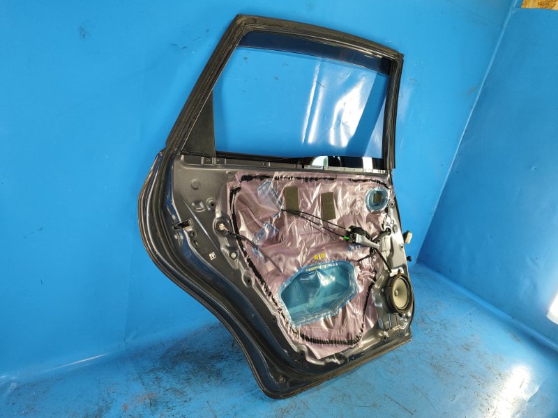 Дверь задняя левая PRIUS PLUS 11-14