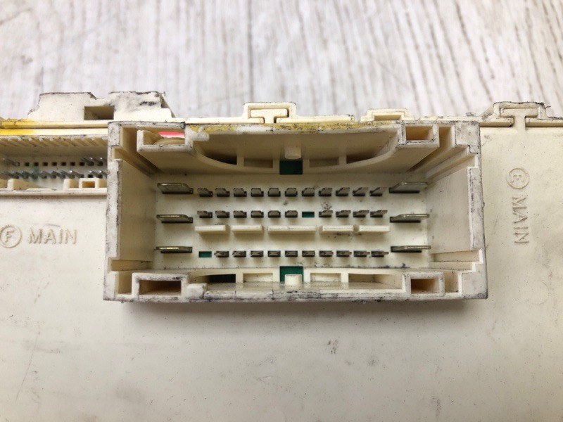 Блок предохранителей салон SONATA YF 10-14 2012 2.4 G4KJ