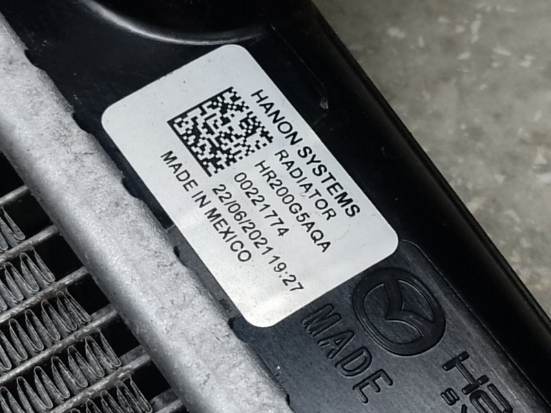 Радиатор основной CX-30 19- 2021 2.5L Радиатор основной CX-30 19- 2021 2.5L