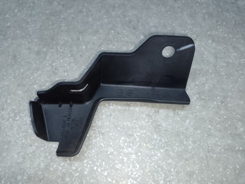 Запчасть дефлектор радиатора левый MAZDA CX-30 19- 2021 2.5L PAF3-15-423 Б/У Дефлектор радиатора левый MAZDA CX-30 19- 2021 2.5L PAF3-15-423 Б/У