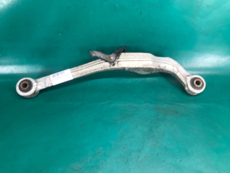 Рычаг задней подвески поперечный верхний правый NISSAN X-TRAIL/ROGUE T32 13-20 2016 2.5 QR25DE 55120-JD02B Б/У