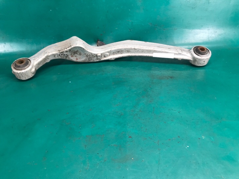 Рычаг задней подвески поперечный верхний правый X-TRAIL/ROGUE T32 13-20 2016 2.5 QR25DE