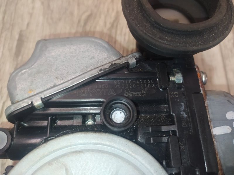 Стеклоподъемник передний правый PRIUS PLUS 11-14 Стеклоподъемник передний правый PRIUS PLUS 11-14