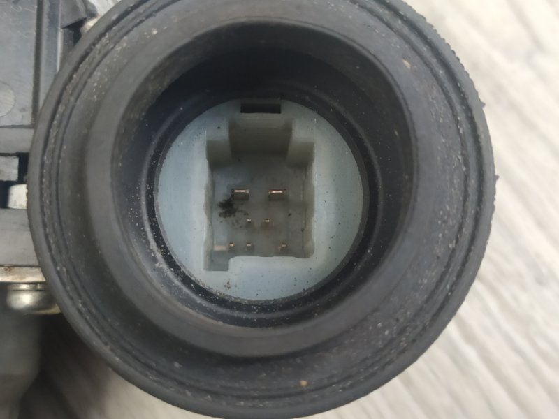 Стеклоподъемник задний правый TOYOTA PRIUS - 30 09-17