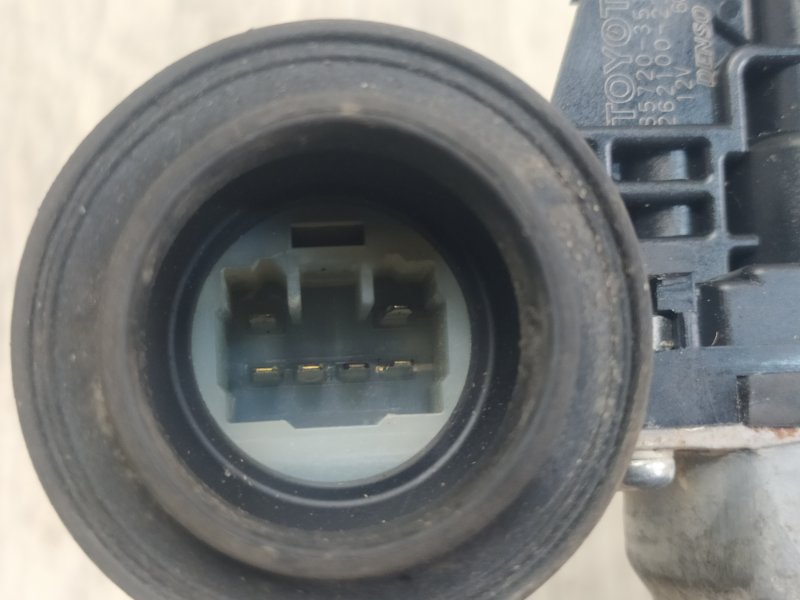 Стеклоподъемник задний правый TOYOTA RAV4 13-19 Внедорожник