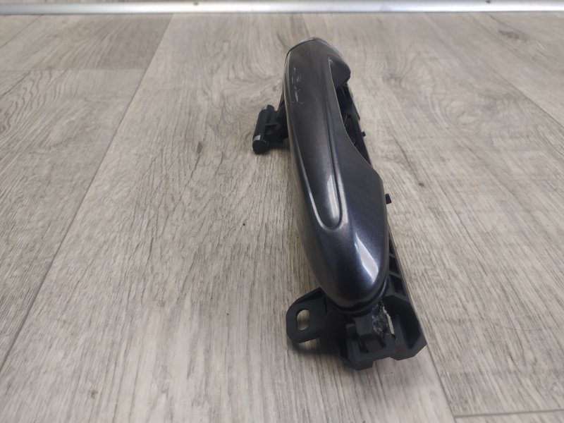 Ручка двери наружная задняя левая RAV4 13-19 Внедорожник Ручка двери наружная задняя левая RAV4 13-19 Внедорожник