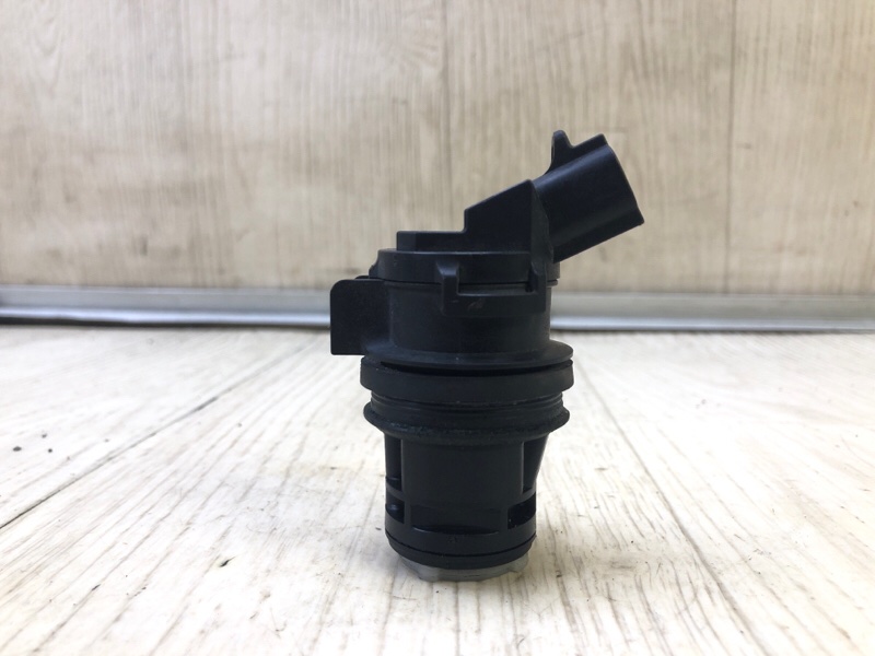 Насос омывателя стекла VENZA 09-16 2009 3.5 2GR-FE