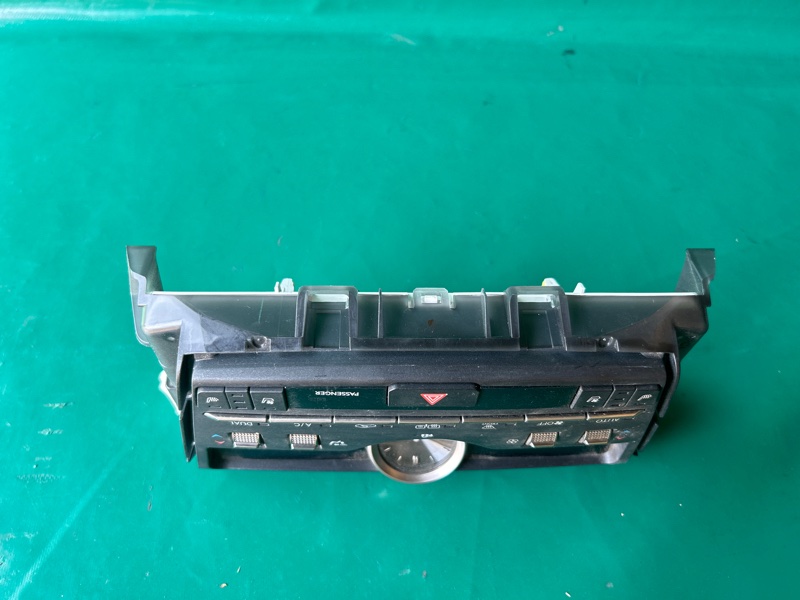 Блок управления печкой передний NX 14-21 2021 8ARFTS 2.0TURBO