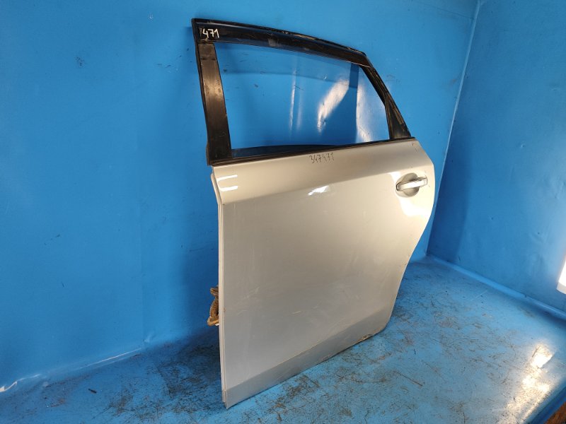 Дверь задняя левая TOYOTA PRIUS PLUS 11-14