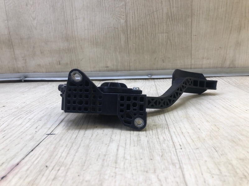 Педаль газа VENZA 09-16 2009 3.5 2GR-FE Педаль газа VENZA 09-16 2009 3.5 2GR-FE