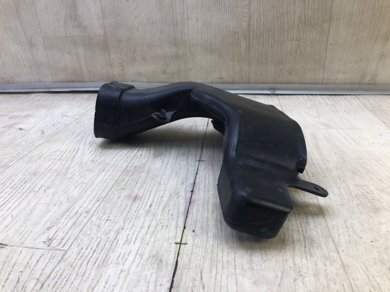 Воздухозаборник CAMRY 40 06-11 Воздухозаборник CAMRY 40 06-11