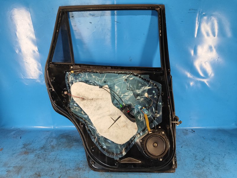 Дверь задняя левая RAV4 05-12 Дверь задняя левая RAV4 05-12