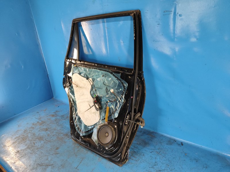 Дверь задняя левая RAV4 05-12 Дверь задняя левая RAV4 05-12