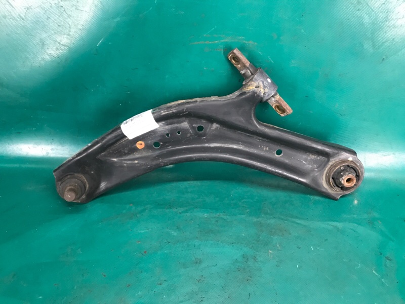 Рычаг передней подвески нижний левый NISSAN X-TRAIL/ROGUE T32 13-20 Б/У