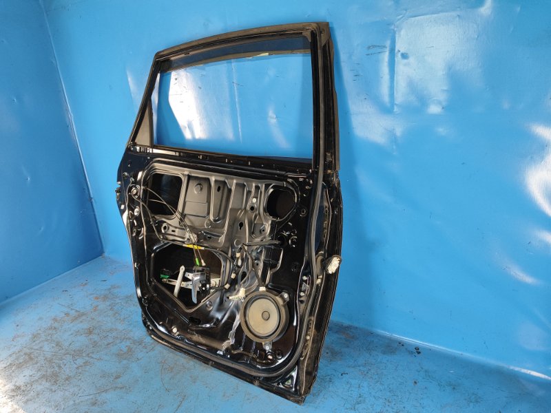 Дверь задняя левая PRIUS PLUS 11-14