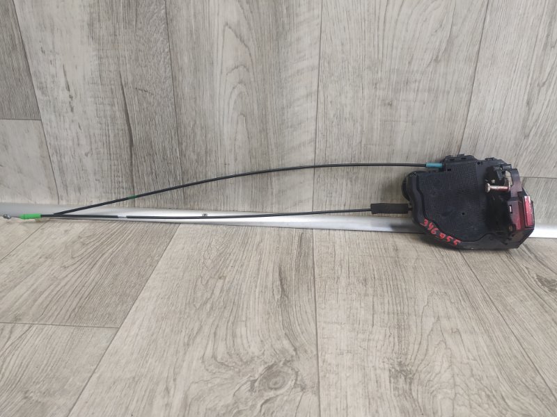 Запчасть замок двери задний правый TOYOTA PRIUS - 30 09-17 69050-47090 Б/У Замок двери задний правый TOYOTA PRIUS - 30 09-17 69050-47090 Б/У