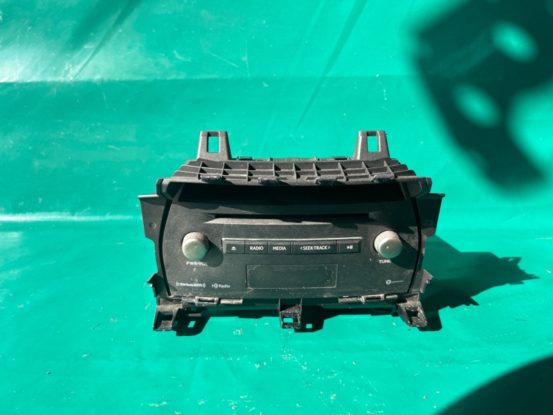 Запчасть магнитола LEXUS NX 14-21 2021 8ARFTS 2.0TURBO 86120-78610 Б/У Магнитола LEXUS NX 14-21 2021 8ARFTS 2.0TURBO 86120-78610 Б/У