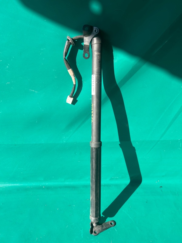 Амортизатор крышки багажника правый LEXUS NX 14-21 2021 8ARFTS 2.0TURBO 68910-79019 Б/У