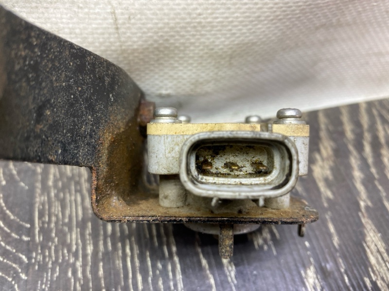 Датчик положения кузова LEXUS RX300/330/350/400 03-09 Датчик положения кузова LEXUS RX300/330/350/400 03-09