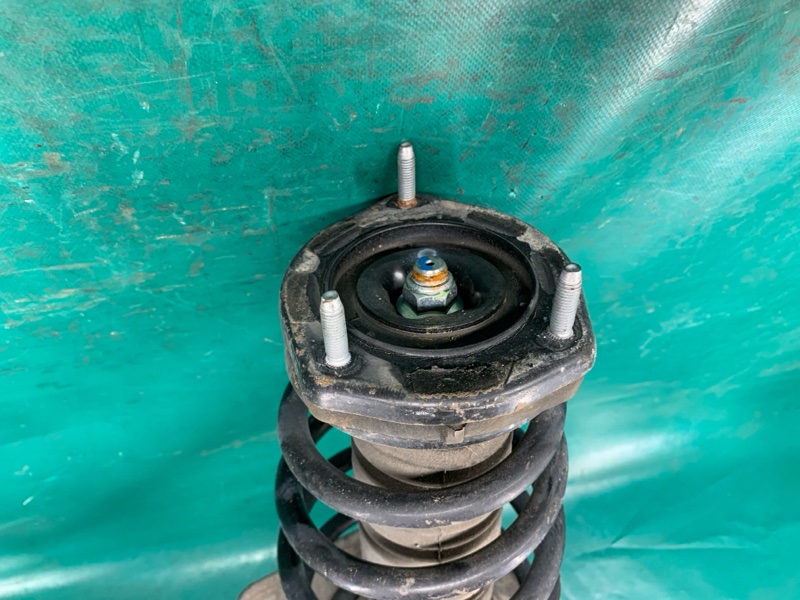 Амортизатор задний левый CAMRY 40 06-11 2008 2.4 2AZFE Амортизатор задний левый CAMRY 40 06-11 2008 2.4 2AZFE