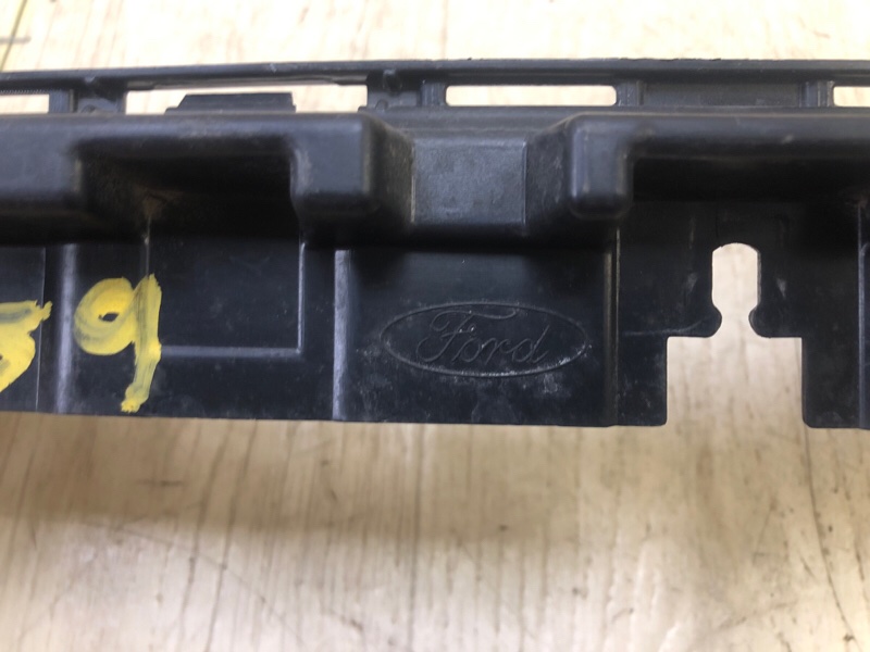 Кронштейн заднего бампера FUSION 14-