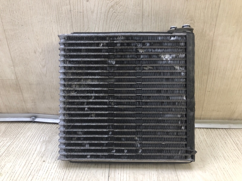 Запчасть испаритель кондиционера TOYOTA CAMRY 30 02-06 2005 2.4 2AZFE 8850107020 Б/У Испаритель кондиционера TOYOTA CAMRY 30 02-06 2005 2.4 2AZFE 8850107020 Б/У