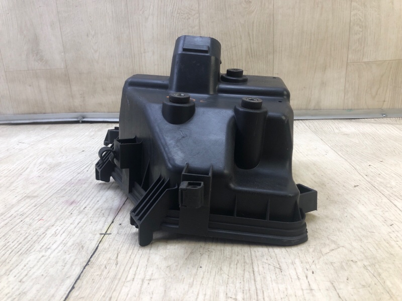 Корпус воздушного фильтра AVALON 05-12 2007 3.5 2GR-FE