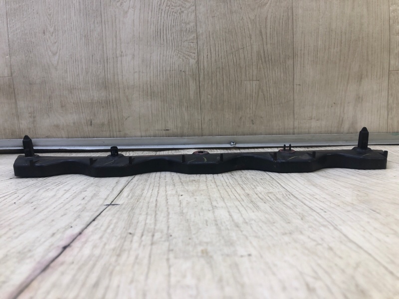 Кронштейн заднего бампера левый TOYOTA SOLARA 03-09 2.4 2AZFE Кронштейн заднего бампера левый TOYOTA SOLARA 03-09 2.4 2AZFE