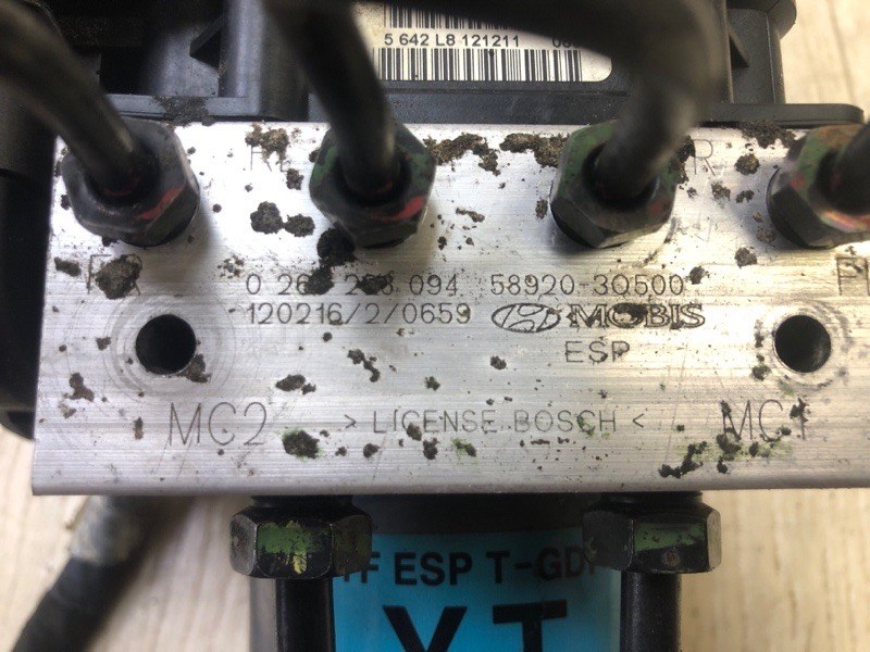 Блок ABS SONATA YF 10-14 2012 2.4 G4KJ