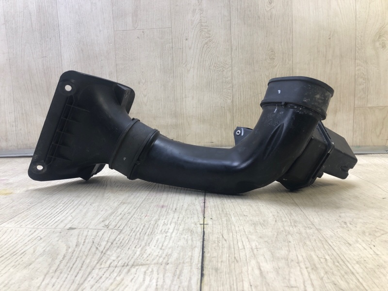 Воздухозаборник ACURA RDX 12-19 17250-R8A-A00 Б/У