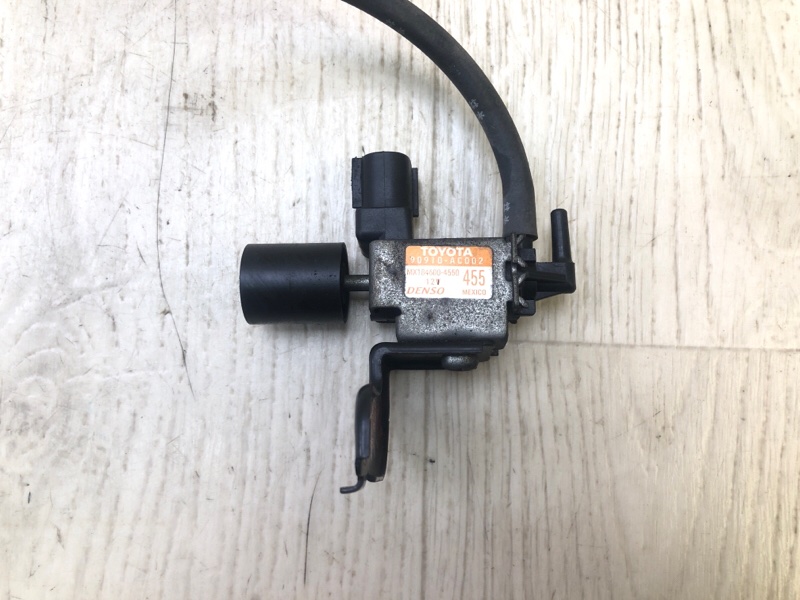 Клапан электромагнитный (вакуумный) TOYOTA AVALON 05-12 2007 3.5 2GR-FE 90910AC002 Б/У