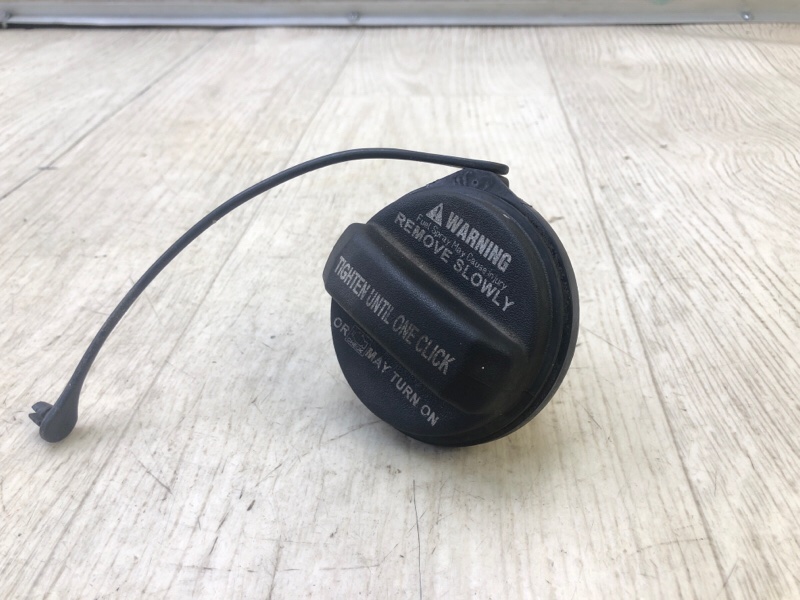 Крышка топливного бака HYUNDAI SONATA YF 10-14 2012 2.4 G4KJ 310103L600 Б/У