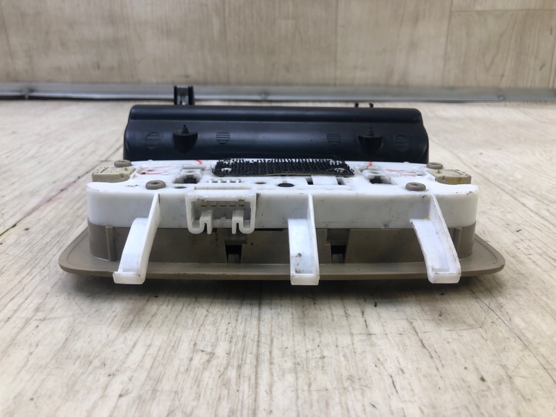 Плафон салона SOLARA 03-09 2003 2.4 2AZFE Плафон салона SOLARA 03-09 2003 2.4 2AZFE