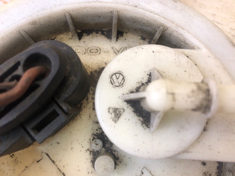 Топливный насос TOUAREG 02-10