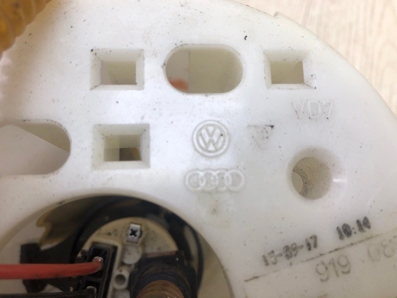 Топливный насос TOUAREG 02-10