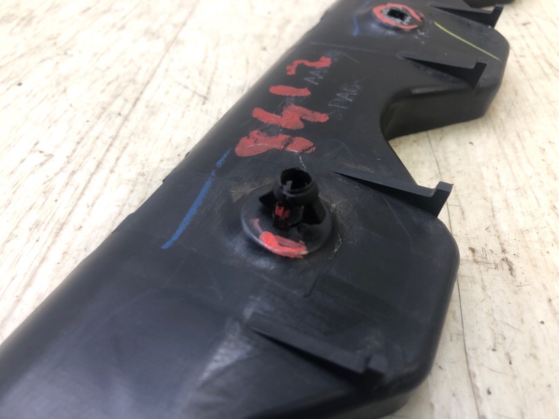 Кронштейн заднего бампера правый SOLARA 03-09 2003 2.4 2AZFE Кронштейн заднего бампера правый SOLARA 03-09 2003 2.4 2AZFE