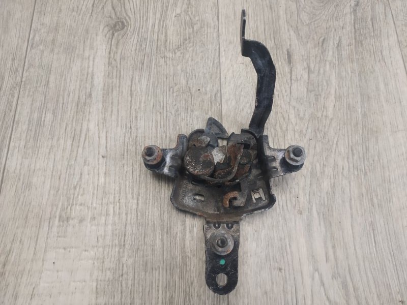 Замок капота LEGACY BN 14-18 2014 2.5 FB25B