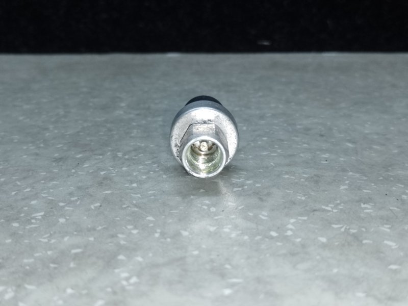 Датчик давления кондиционера EQUINOX 04-09 2005 3.4 LNJ