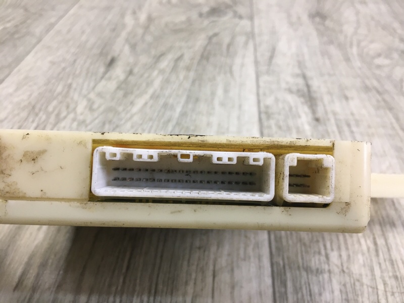 Блок электронный TOYOTA AVALON 05-12 3.5 2GR-FE Блок электронный TOYOTA AVALON 05-12 3.5 2GR-FE