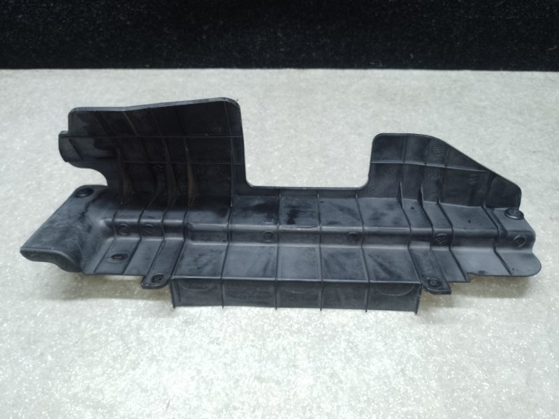 Дефлектор радиатора левый ELANTRA MD 10-15 2013 1.8 G4NB