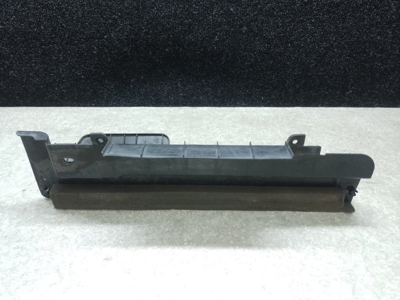 Дефлектор радиатора левый HYUNDAI ELANTRA MD 10-15 1.8 G4NB