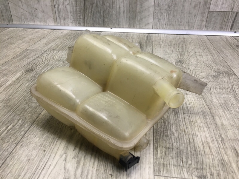 Бачок расширительный FOCUS 10-18 2015 2.0 C20HDEX