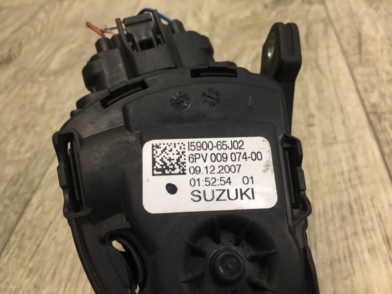 Педаль газа GRAND VITARA 05-15 Внедорожник Педаль газа GRAND VITARA 05-15 Внедорожник