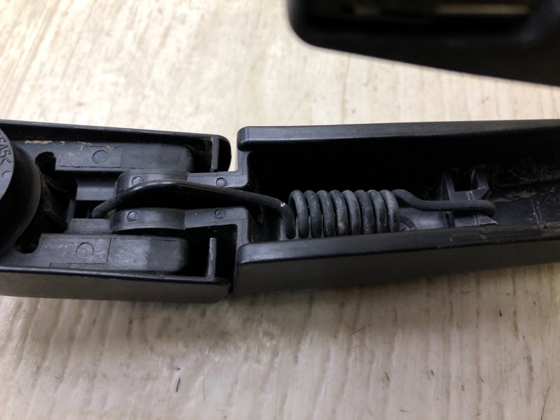 Поводок стеклоочистителя задний RAV4 13-19