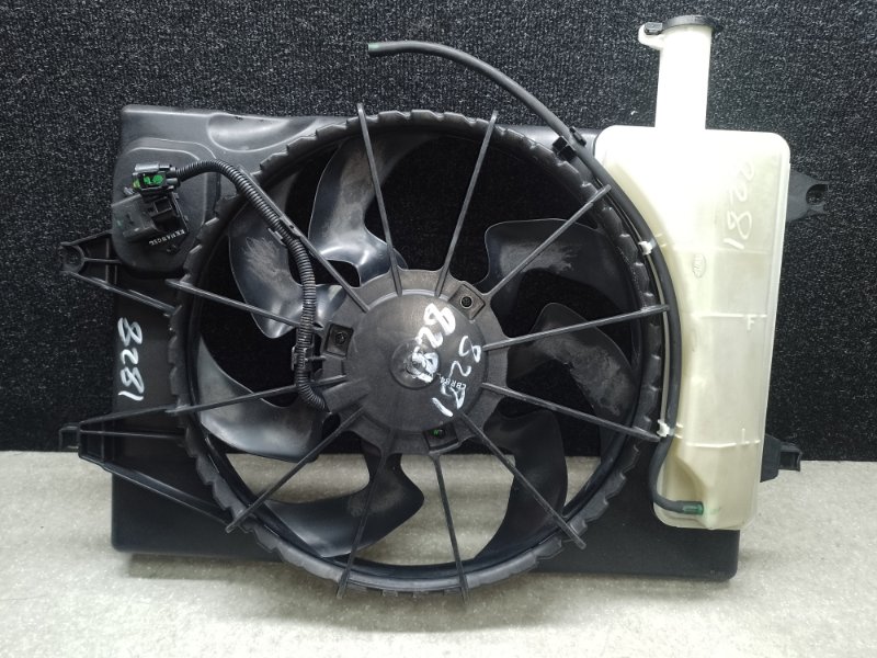 Диффузор вентилятора основного радиатора ELANTRA AD 16- 2016 2.0 G4NH